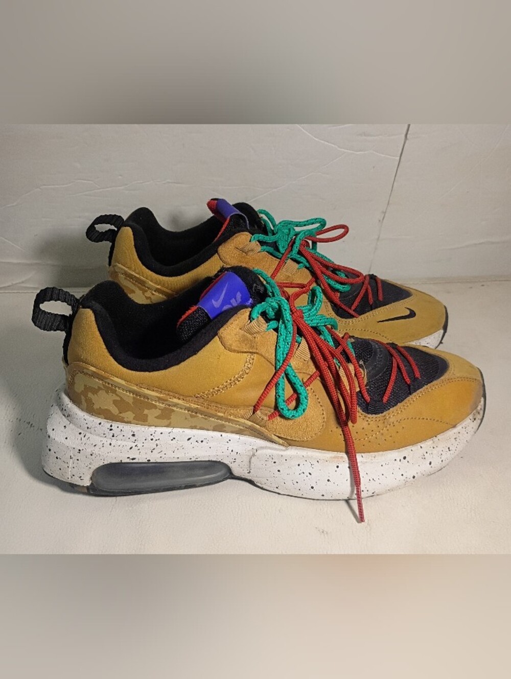 Nike Wmns Air Max Viva Wheat DB5268-001 Size 10 Lifestyle and Streetwear Sneaker - Picture 7 of 11
